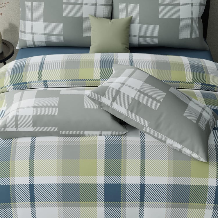 UNITED COLORS OF BENETTON Boutique Cotton 210TC Checked 3Pcs Super King Bedsheet Set