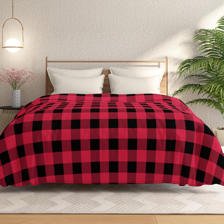 PORTICO Mellow Red Checked Flannel Double Comforter - 220x240cm