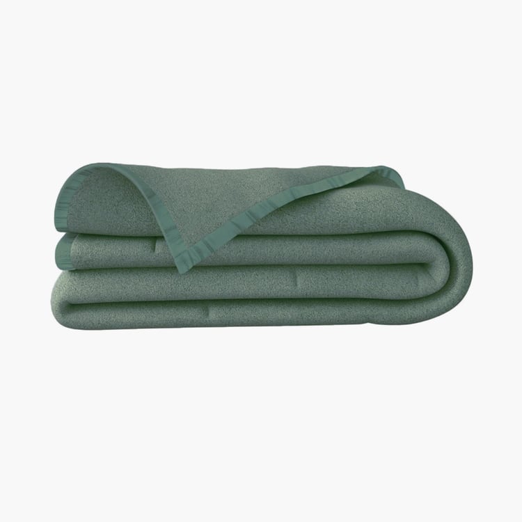 PORTICO Melange Green Solid Fleece Double Blanket - 220x240cm