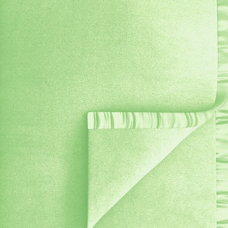 PORTICO Melange Green Solid Fleece Single Blanket- 152x229cm