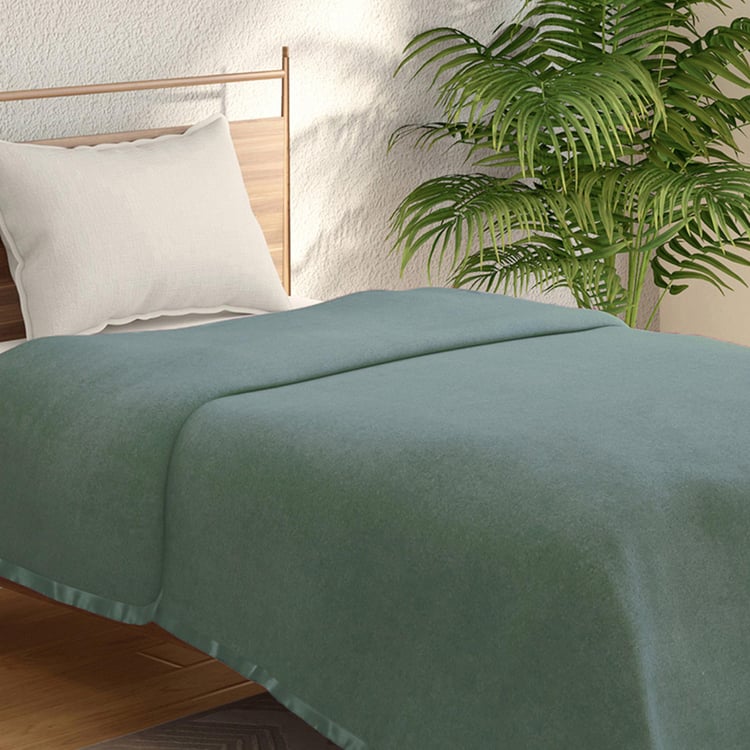 PORTICO Melange Green Solid Single Blanket - 152x229cm