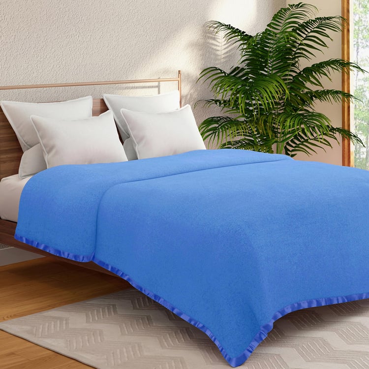 PORTICO Serenity Blue Solid Cotton Queen Blanket - 220x240cm