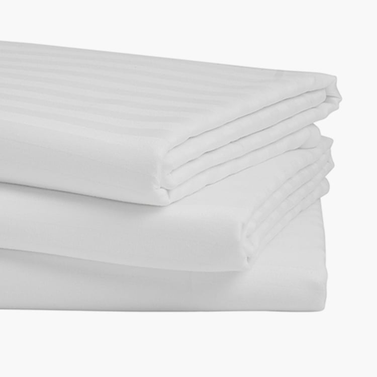 PORTICO Hotel White Solid Cotton Queen Bedsheet Set - 254x224cm - 3Pcs