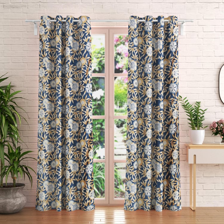 Everyday Essentials Vivian Set of 2 Printed Knit Blackout Door Curtains