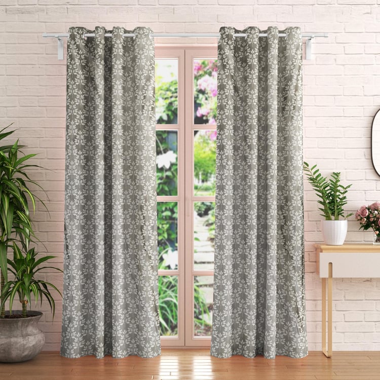 Everyday Essentials Vivian Set of 2 Printed Knit Blackout Door Curtains