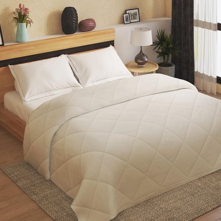 Sapphire Cotton Quilted Double Comforter