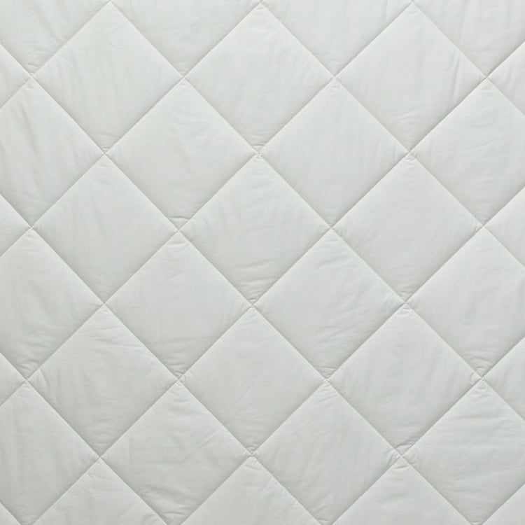 Sapphire Cotton Quilted Double Comforter