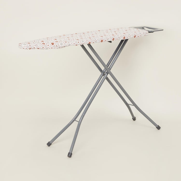 Omnia Steel Ironing Board