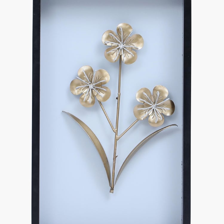 VEDAS Metal Floral Wall Accent