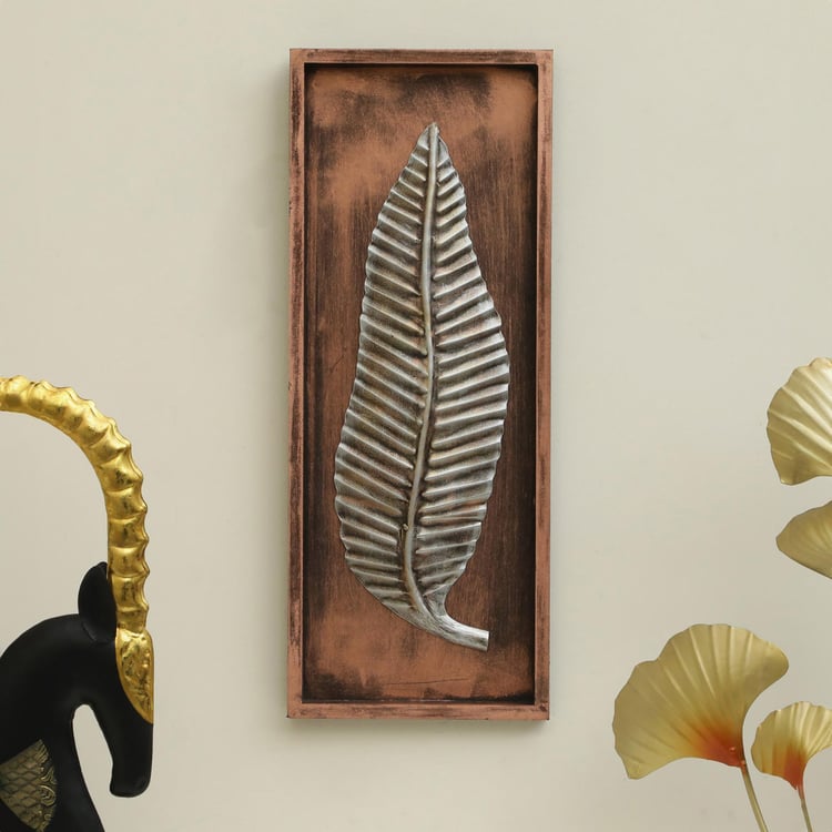 Vedas Metal and Wood Tide Leaf Framed Wall Art