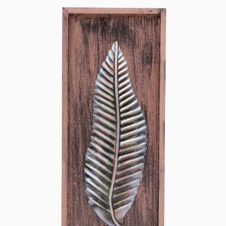 Vedas Metal and Wood Tide Leaf Framed Wall Art