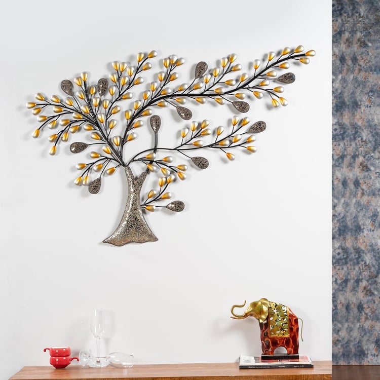 VEDAS Metal Elisa Wave Tree Wall Art