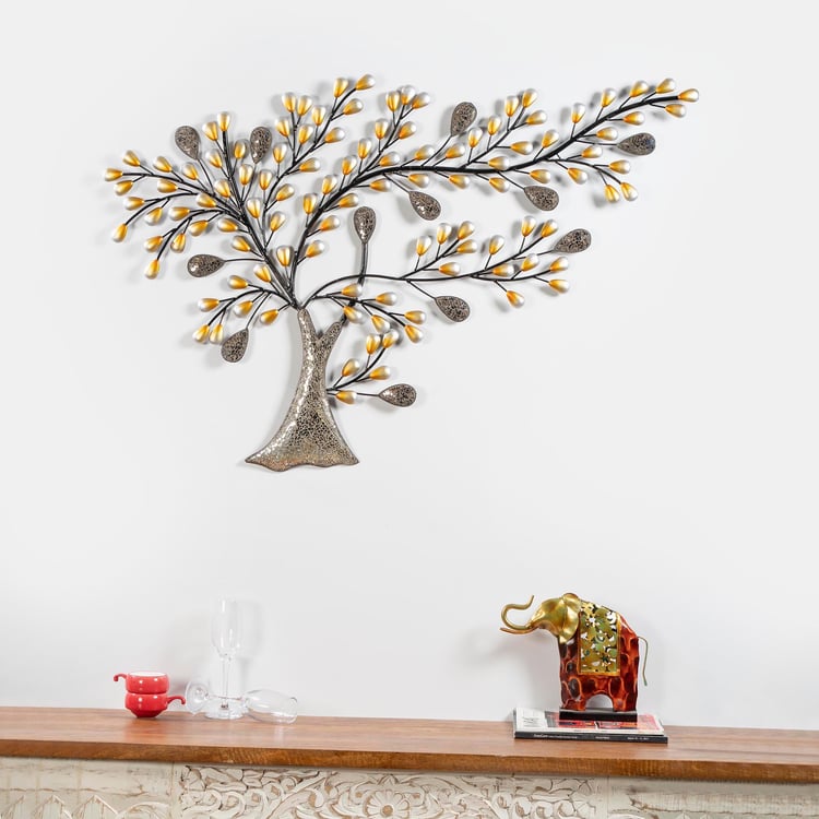 VEDAS Metal Elisa Wave Tree Wall Art