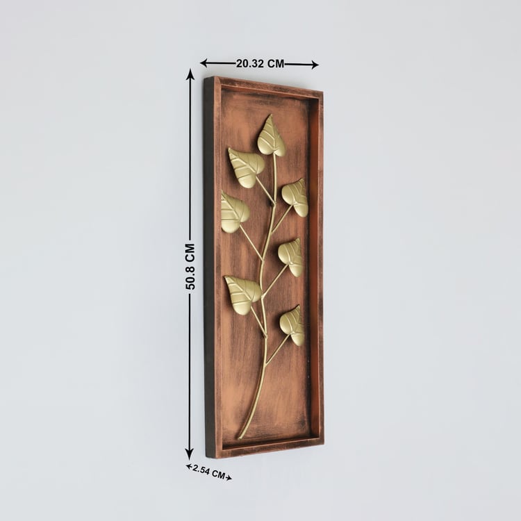 VEDAS Metal and Wood Holly Leaf Framed Wall Art