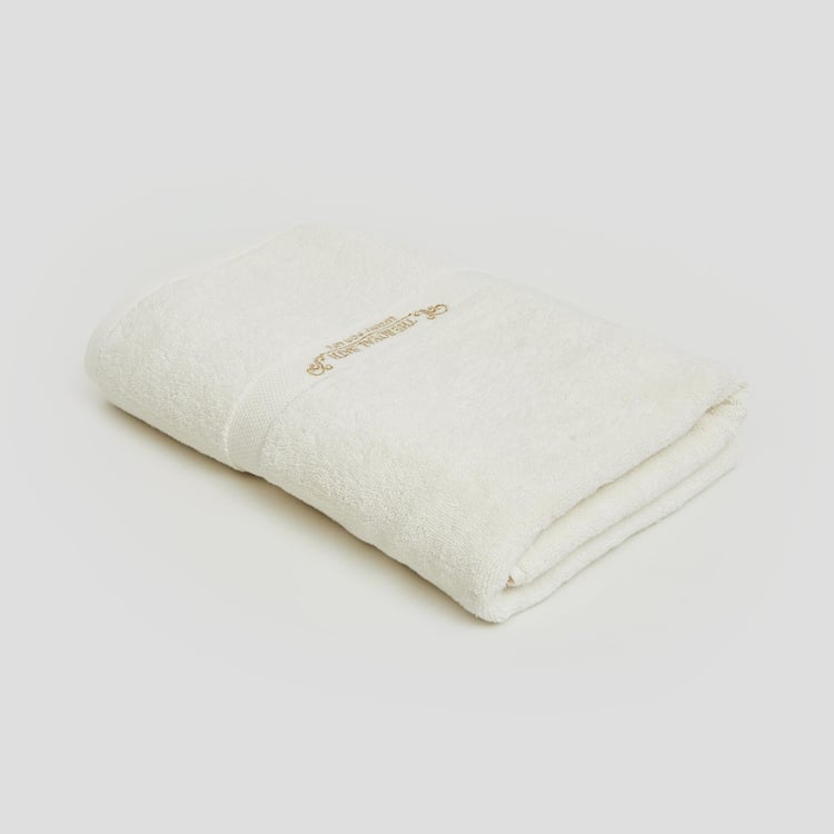 Royal Bath Cotton Embroidered Bath Towel - 140x70cm