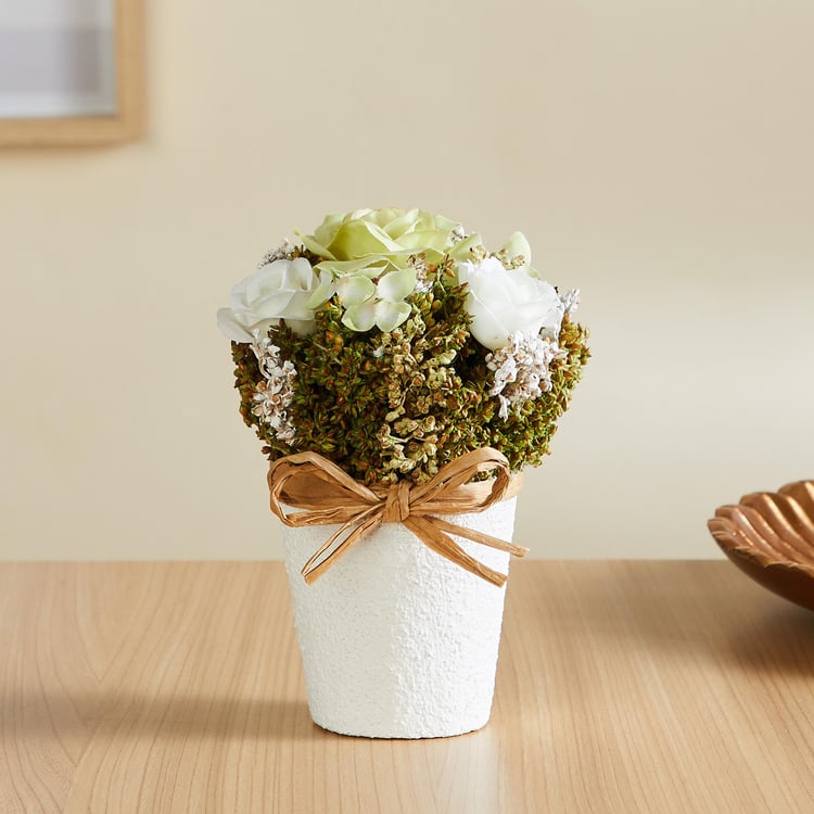 Gardenia Artificial Roses and Grass in Pot