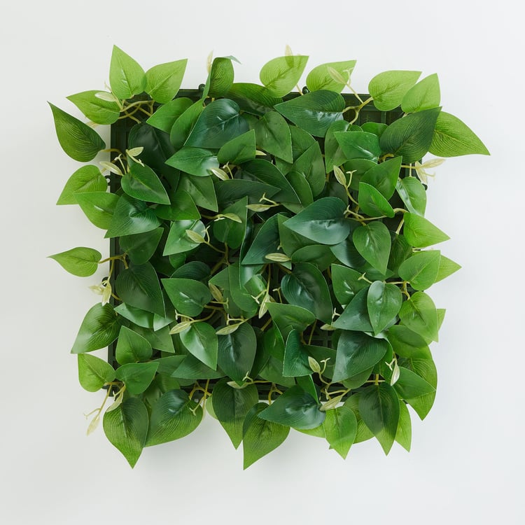 Gloria Artificial Leaves Wall Planter