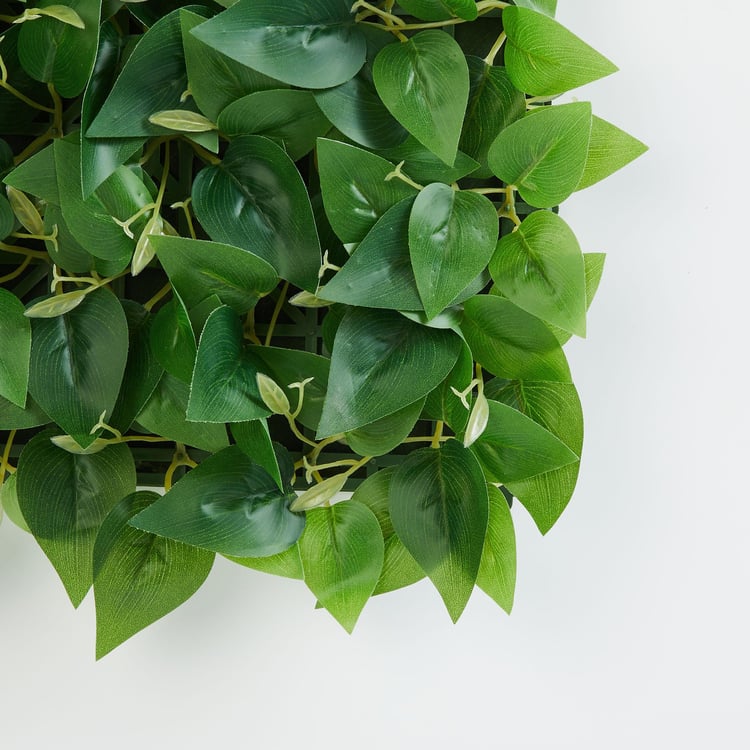 Gloria Artificial Leaves Wall Planter