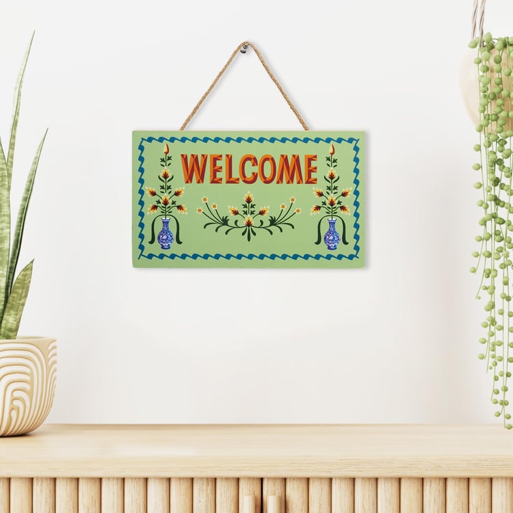 Garnet Interiors Wooden Welcome Quote Hanging Wall Accent