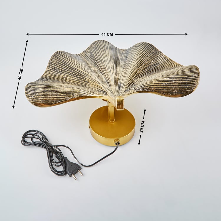 Panorama Metal Gynko Leaf Wall Decor with Light