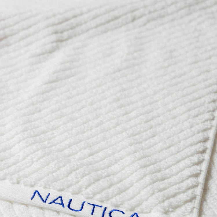 NAUTICA Cross View Cotton Bath Towel - 150x75cm