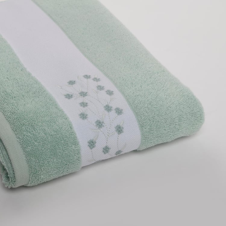 Colour Refresh Essence Cotton Embroidered Bath Towel - 70x140cm