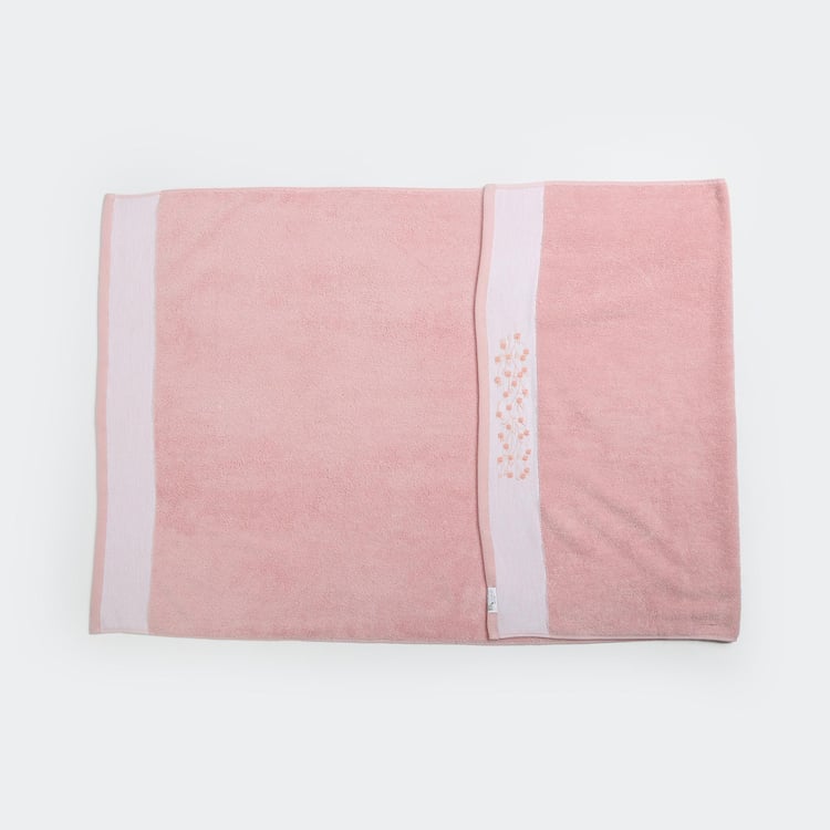 Colour Refresh Essence Cotton Embroidered Bath Towel - 140x70cm