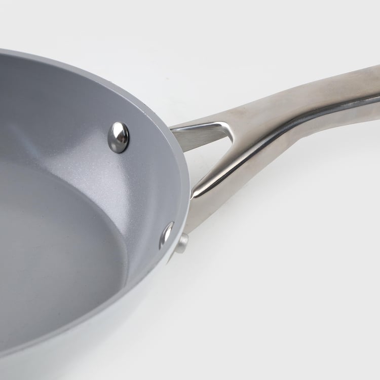 Chef's Pride Aluminium Non-Stick Frying Pan - 41cm