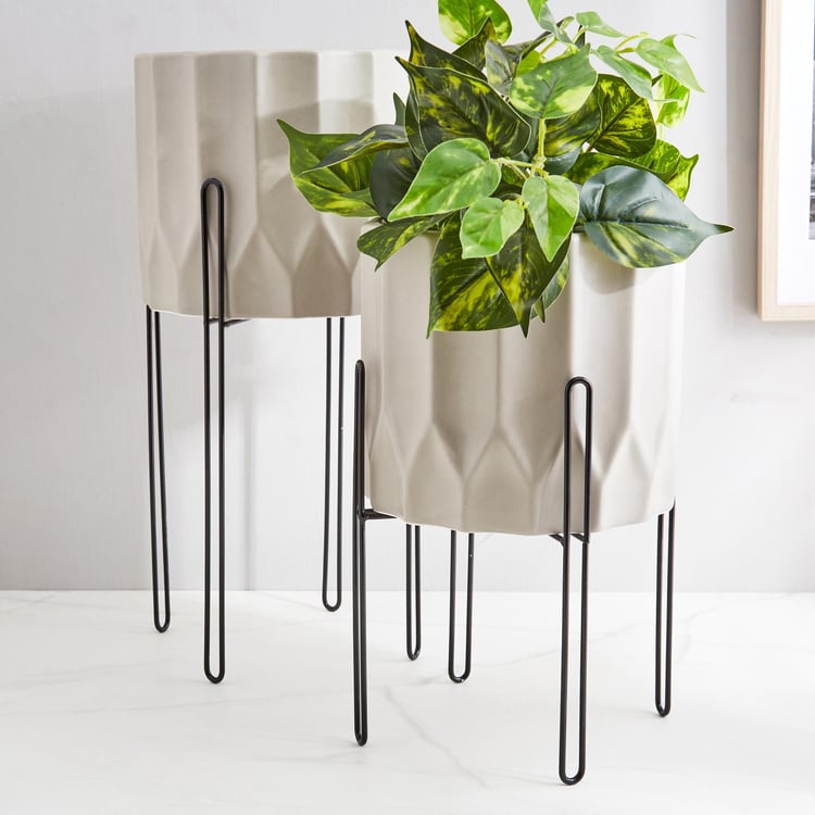 Gloria Argil Ceramic Planter with Metal Stand