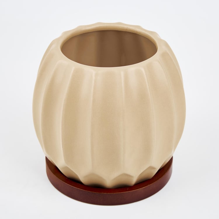 Gloria Argil Ceramic Planter with Wooden Stand