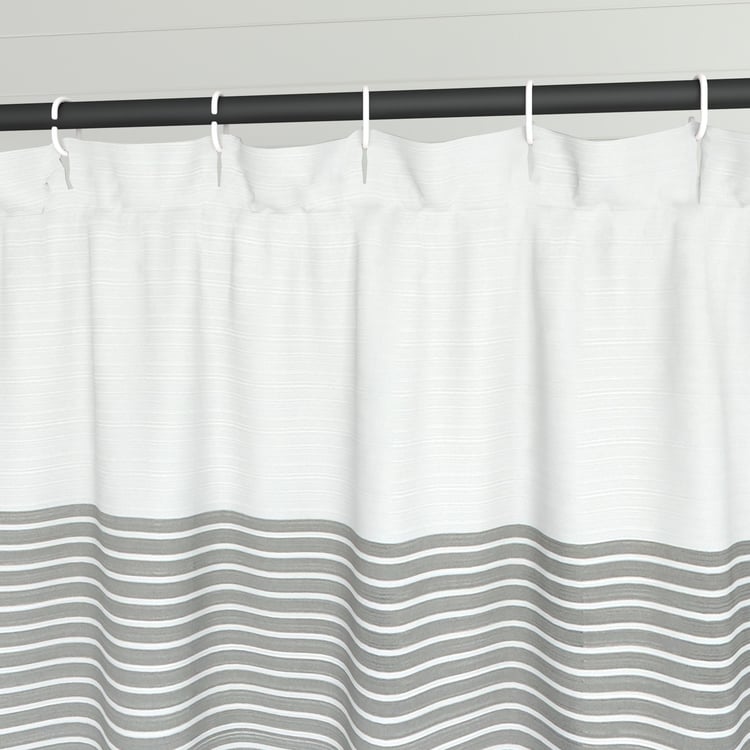 Richmond Cortina Striped Shower Curtain with Rings - 180x180cm