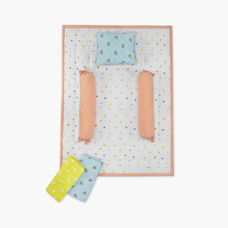 PORTICO Little Peaches Cotton 6Pcs Infant Gift Hamper