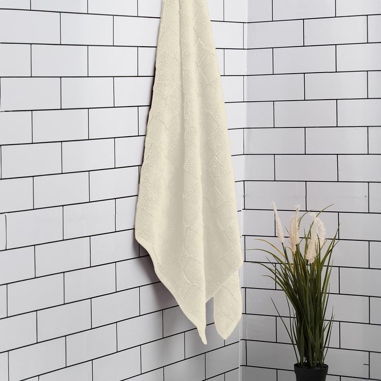 SPACES Aerospa Cotton Bath Towel - 150x75cm