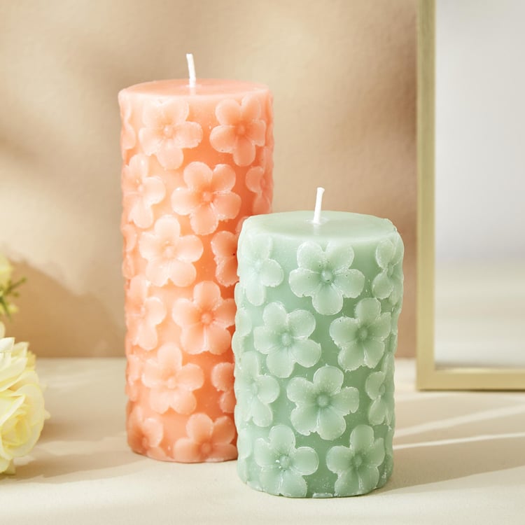 Buy Moksha Embossed Tulip Tint Scented Pillar Candle from Home Centre ...