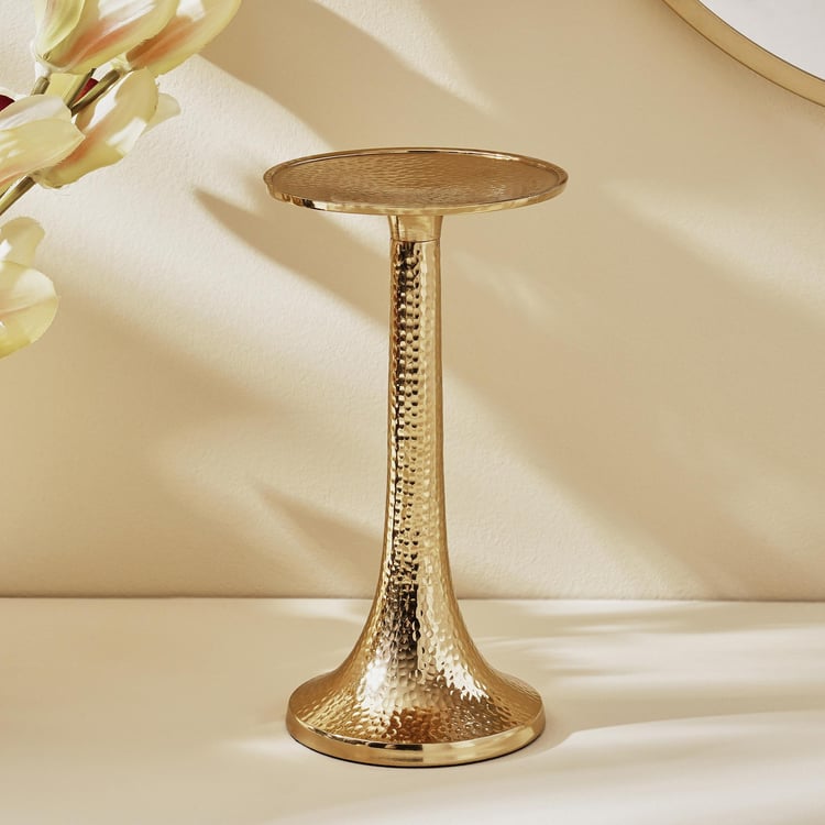 Splendid Gold Rush Gisela Metal Hammered Candle Stand