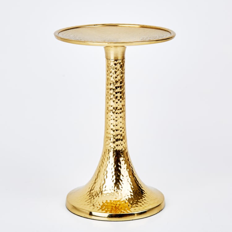 Splendid Gold Rush Gisela Metal Hammered Candle Stand