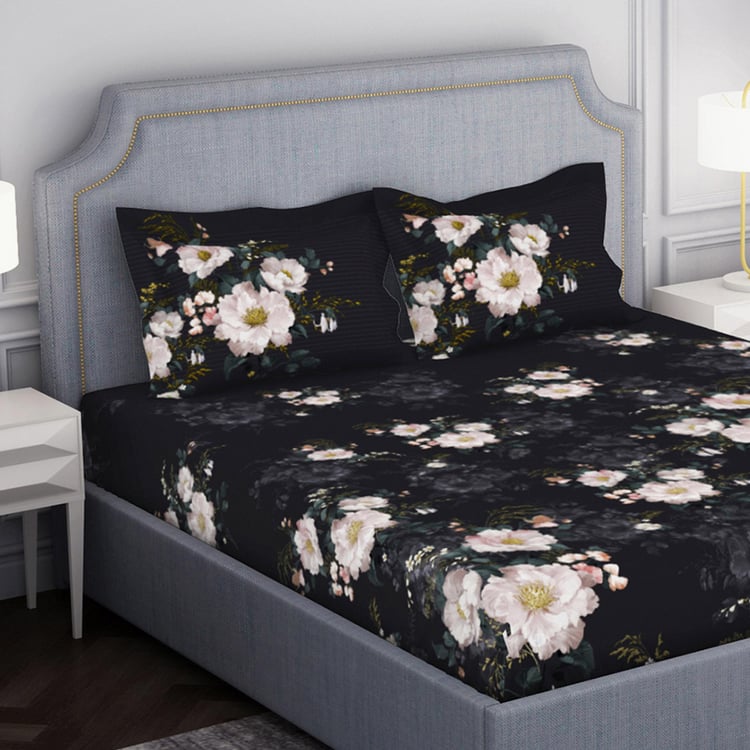 SPACES Essentials Premium Noir Cotton 210TC Printed Super King Bedsheet Set