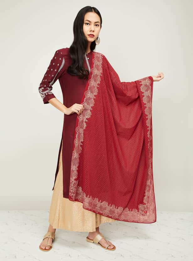 W Women Printed Dupatta with Zari Work