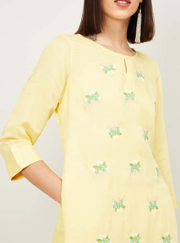 MELANGE Women Embroidered Three-quarter Sleeves Kurta