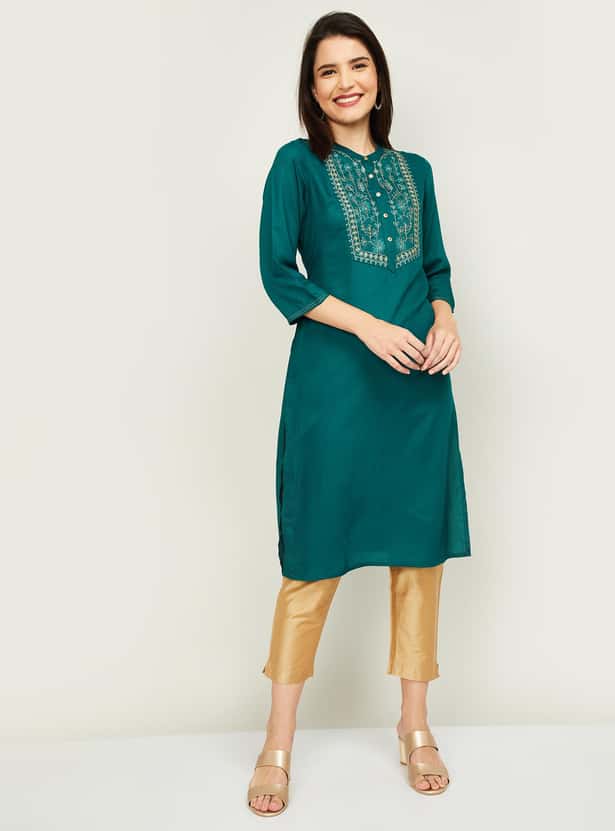 MELANGE Women Embroidered Straight Kurta