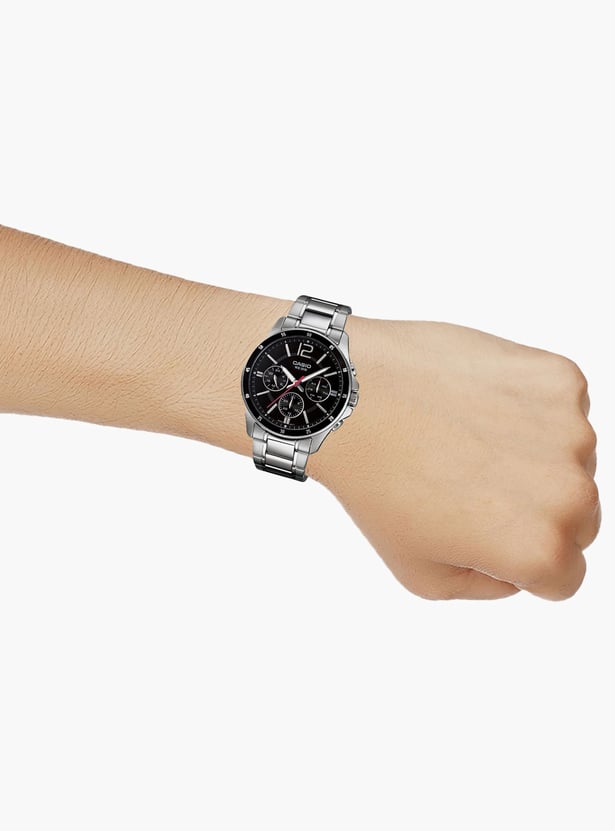CASIO Men Chronograph Watch - A832