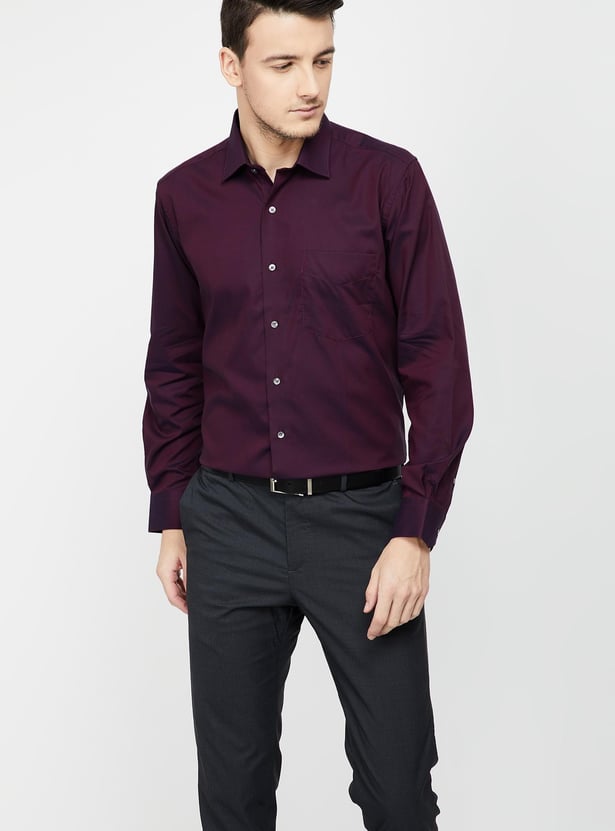 VAN HEUSEN Regular Fit Solid Cotton Formal Shirt