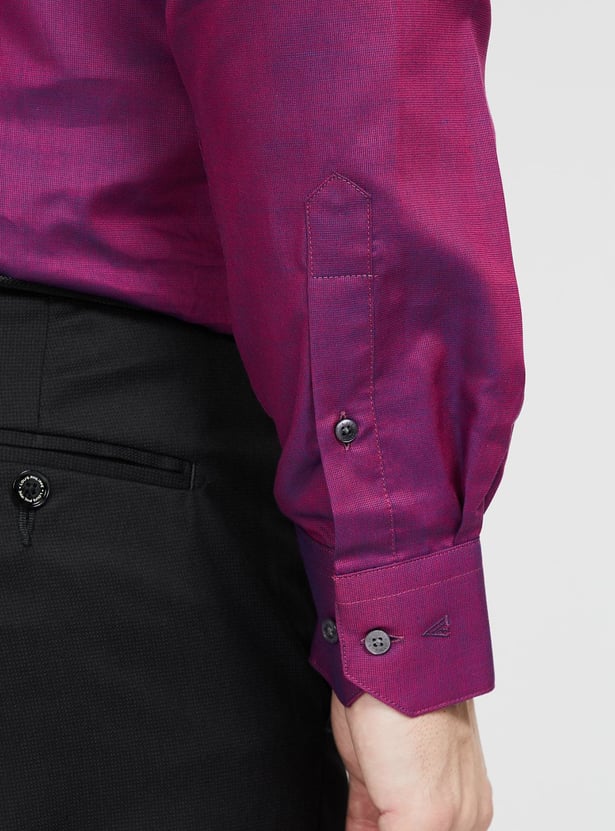 VAN HEUSEN Regular Fit Solid Cotton Formal Shirt