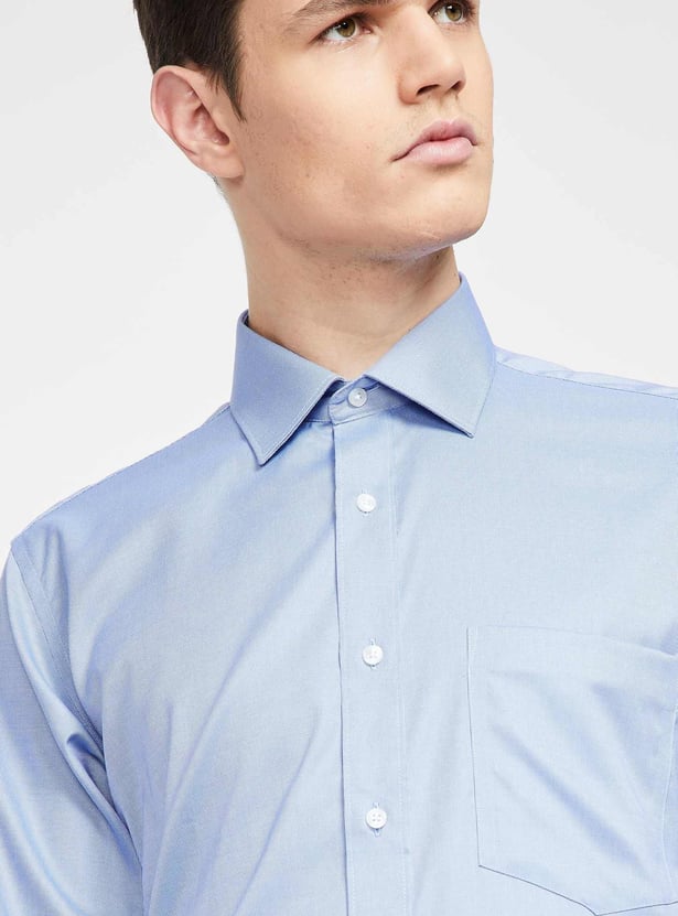 VAN HEUSEN Regular Fit Solid Cotton Formal Shirt