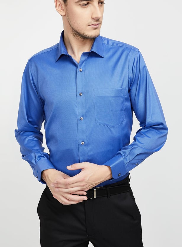 VAN HEUSEN Regular Fit Solid Cotton Formal Shirt
