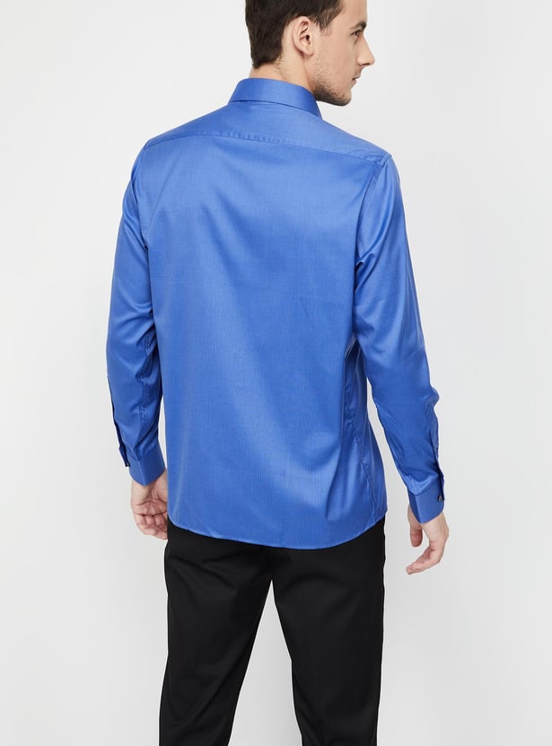 VAN HEUSEN Regular Fit Solid Cotton Formal Shirt