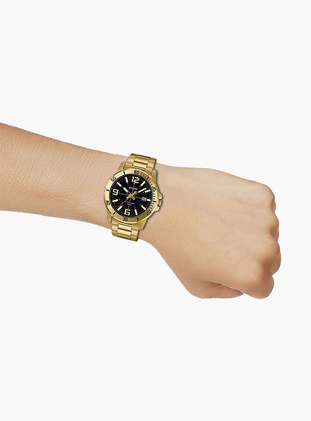 CASIO Men Water-Resistant Analog Watch - A1367