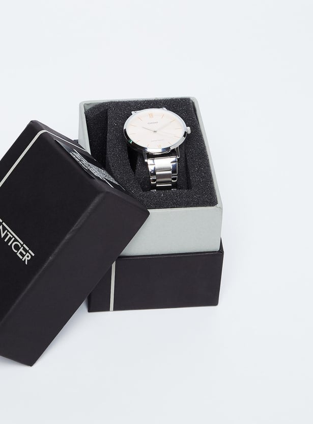 CASIO Enticer Women Water-Resistant Analog Watch - A1624