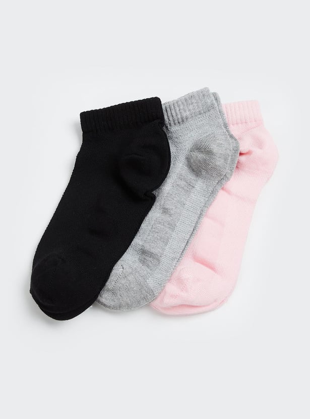 GINGER Women Textured Ankle Socks - Pack of 3
