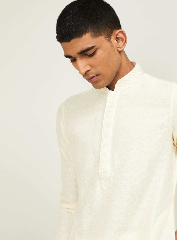 MANYAVAR Men Patterned Band Collar Kurta with Churidar